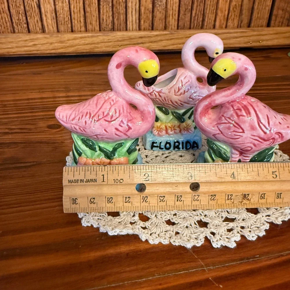 ZH Flamingo Salt Pepper Shakers Toothpick Holder Set Florida Pink Excellent 3pc